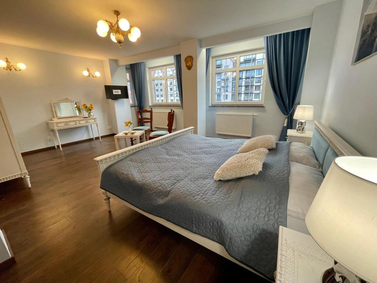 Apartamenty Michel Gdansk Centrum Boutique Hotel Extérieur photo
