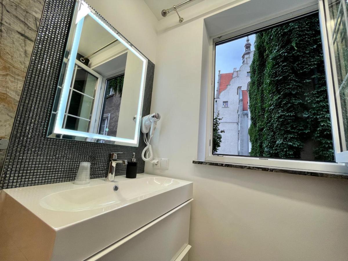 Apartamenty Michel Gdansk Centrum Boutique Hotel Extérieur photo